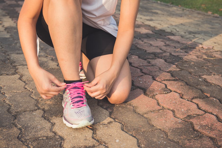 What tennis shoe has the best arch support 3 shock absorption a vital consideration